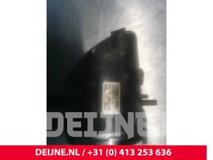 Volvo S80 Fog light, front left O92137 photo 3