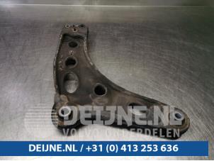 Renault Trafic Front lower wishbone, left O92167 photo 2