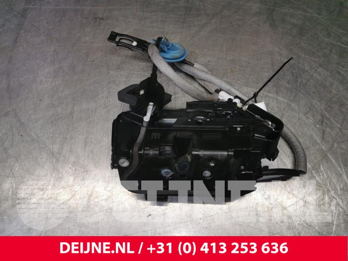 Volkswagen T-Cross Deurslot Mechaniek 4Deurs links-voor O92333