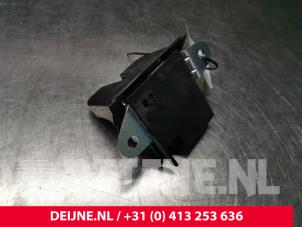 Volkswagen T-Cross Tailgate lock mechanism O92367 photo 2