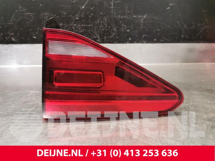 Volkswagen Touran Rücklicht rechts O92427