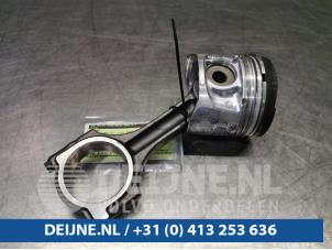 Opel Vivaro Kolben O92435 foto 3