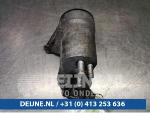 Opel Vivaro Ölfiltergehäuse O92441 foto 2