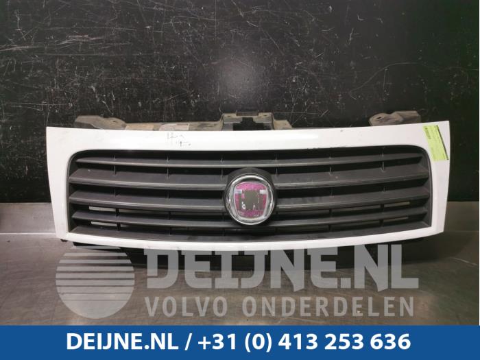 Fiat Scudo Grille O92713