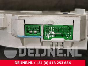 Volvo V70 Tacho - Kombiinstrument KM O92865 foto 3