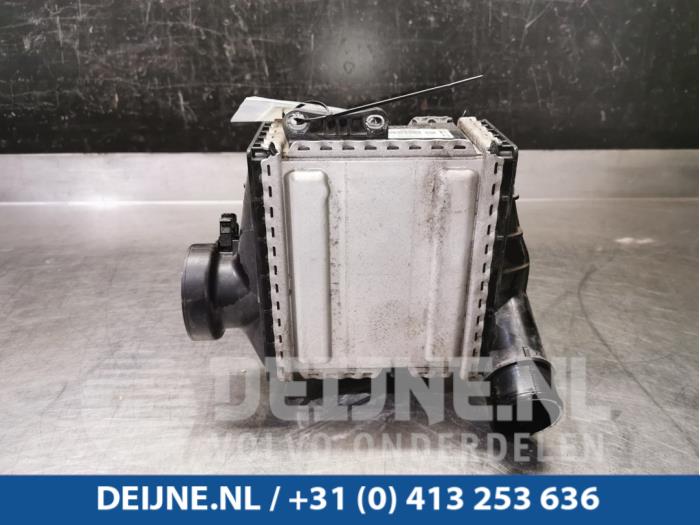 Gebruikte Intercooler Mercedes C (W205) C-220 2.2 CDI BlueTEC, C-220 d 16V Prijs € 85,00 Margeregeling aangeboden door van Deijne Onderdelen Uden B.V.