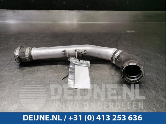 Gebruikte Intercooler Buis Mercedes C (W205) C-220 2.2 CDI BlueTEC, C-220 d 16V Prijs € 34,00 Margeregeling aangeboden door van Deijne Onderdelen Uden B.V.