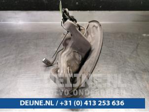 Mercedes C-Klasse Achsschenkel links hinten O93067 foto 3