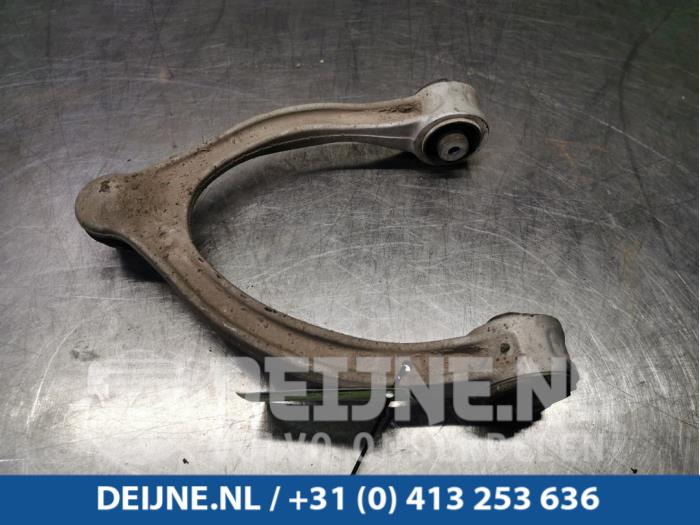 Mercedes C-Klasse Front upper wishbone, right O93072