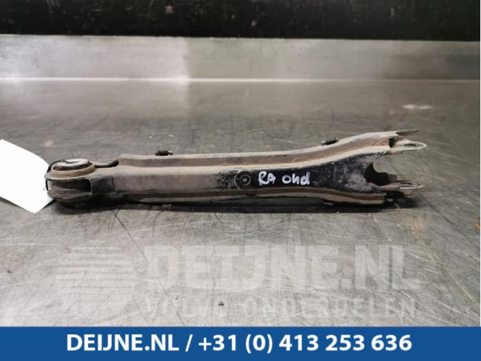Mercedes C-Klasse Lower wishbone, rear right O93079