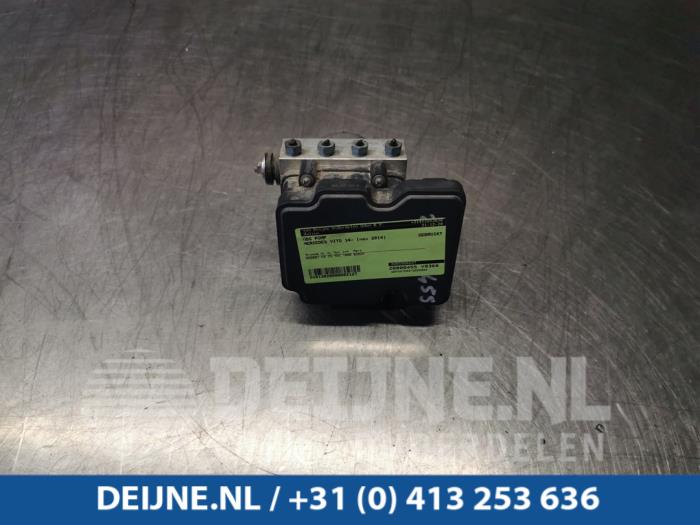 Mercedes Vito ABS Pumpe O93127