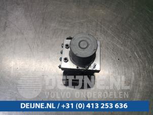 Mercedes Vito ABS Pumpe O93127 foto 3