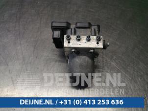 Mercedes Vito ABS Pumpe O93127 foto 2