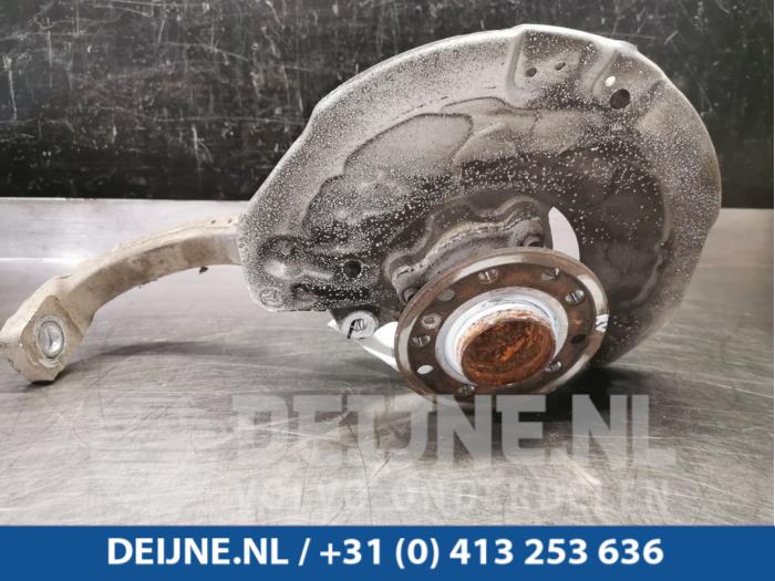 Mercedes C-Klasse Achsschenkel rechts vorne O93296
