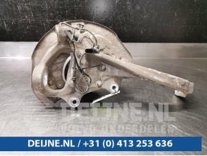 Mercedes C-Klasse Fusee rechts-voor O93296 foto 3