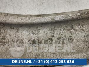 Mercedes C-Klasse Draagarm boven links-achter O93302 foto 3