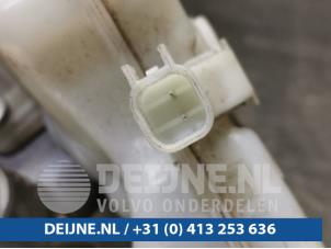 Ford Focus Master cylinder O93350 photo 3