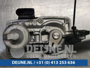 Volkswagen Touran Exhaust throttle valve O93381 photo 2
