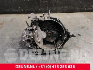 Gebruikte Versnellingsbak Citroen Berlingo 1.6 HDI 16V 90 Prijs € 272,25 Inclusief btw aangeboden door van Deijne Onderdelen Uden B.V.