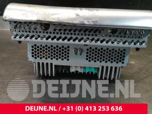 Tesla Model S Display Multi Media regelunit O93665 foto 3