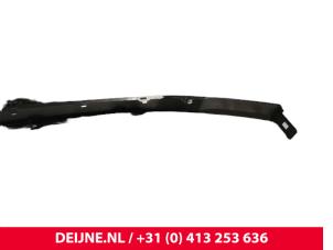 Volkswagen Crafter Grillleiste O9990001250 foto 4