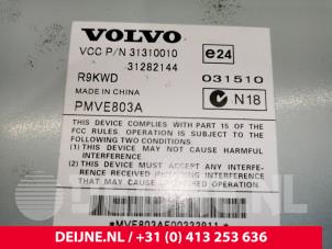Volvo XC70 Radio amplifier O93844 photo 3