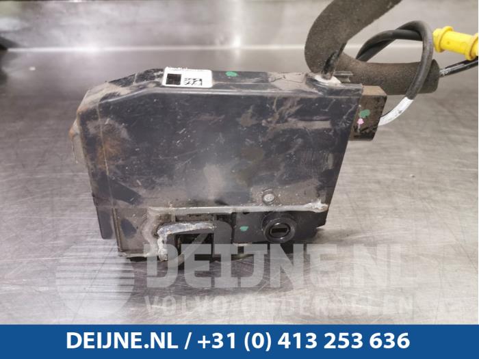 Peugeot 308 Rear door lock mechanism 4-door, left O94120