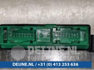 Peugeot 3008 PDC Module O94190 photo 2