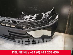 Volkswagen Crafter Voorbumper O9990001265 foto 2