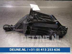Volkswagen Crafter Versnellingspook O94406 foto 2