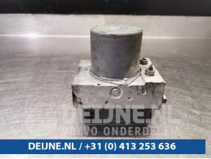Mercedes Sprinter ABS pump O94467 photo 3