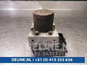 Mercedes Vito ABS Pumpe O94469 foto 4