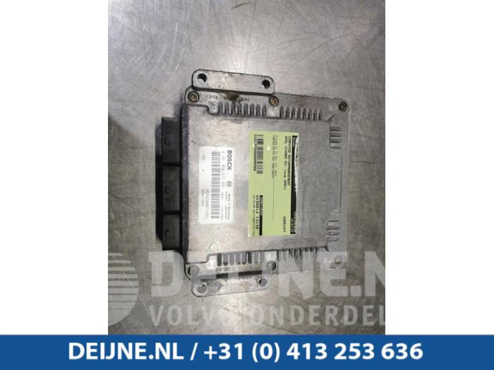 Opel Vivaro Steuergerät Motormanagement O94508