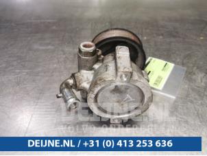 Iveco Daily Power steering pump O94988 photo 3
