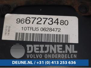 Peugeot Boxer Distributiedeksel O95019 foto 2
