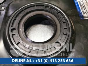 Ford Transit Distributiedeksel O95021 foto 4