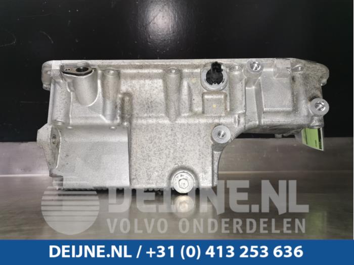 Carterpan van een Opel Insignia 2.0 CDTI 16V 160 Ecotec 2011