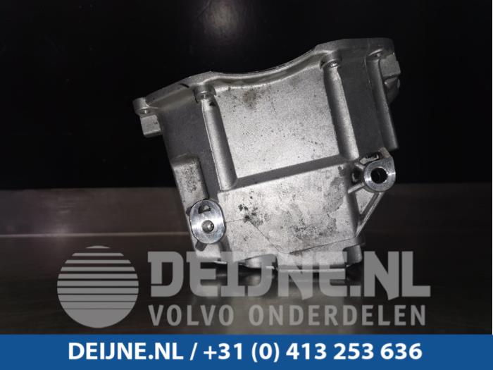 Carterpan van een Opel Insignia 2.0 CDTI 16V 160 Ecotec 2011