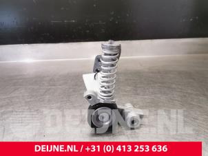 Volvo XC40 Drive belt tensioner O95327 photo 3