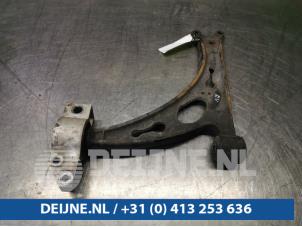 Volkswagen Caddy Querlenker unten rechts vorne O95353 foto 2