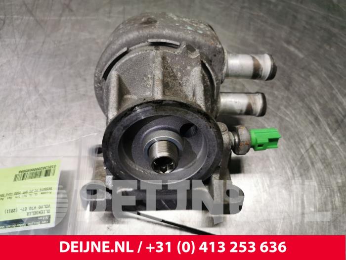 Volvo V70 Oliekoeler O95698