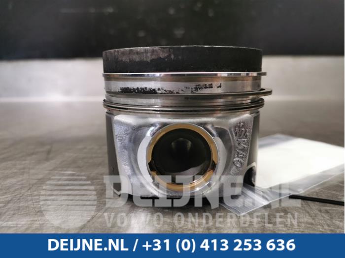 Gebruikte Zuiger Volkswagen Transporter/Caravelle T5 2.5 TDi Prijs € 84,70 Inclusief btw aangeboden door van Deijne Onderdelen Uden B.V.
