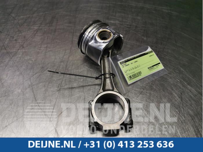 Gebruikte Zuiger Volkswagen Transporter/Caravelle T5 2.5 TDi Prijs € 96,80 Inclusief btw aangeboden door van Deijne Onderdelen Uden B.V.