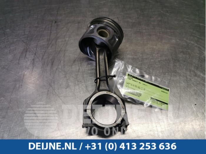 Gebruikte Zuiger Ford Transit 2.2 TDCi 16V Prijs € 60,50 Inclusief btw aangeboden door van Deijne Onderdelen Uden B.V.