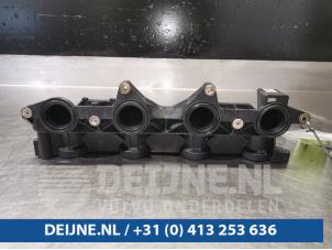 Opel Vivaro Ansaugbrugge O95792 foto 3
