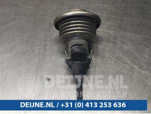 Gebruikte Adblue injector Mercedes Sprinter 3,5t (906.63) 319 CDI,BlueTEC V6 24V Prijs € 84,70 Inclusief btw aangeboden door van Deijne Onderdelen Uden B.V.