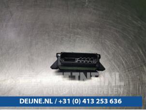 Mercedes GLE Handrem Module O96097 foto 3
