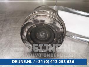 Gebruikte Zuiger Iveco Daily Prijs € 121,00 Inclusief btw aangeboden door van Deijne Onderdelen Uden B.V.