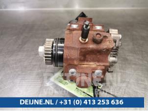 Opel Vivaro Mechanical fuel pump O96438 photo 2