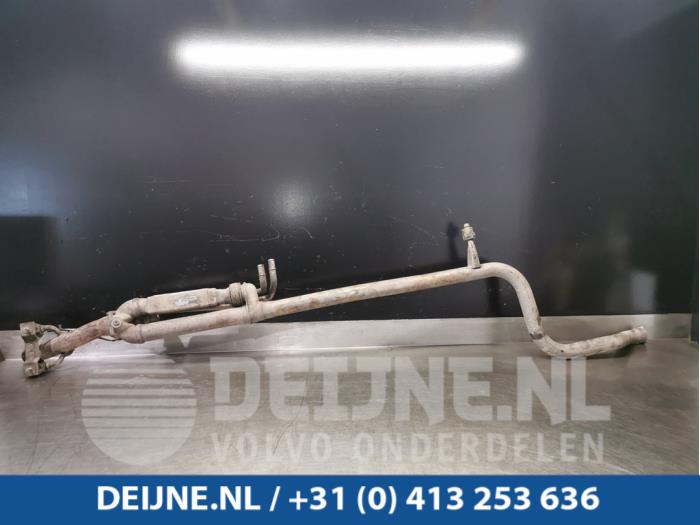 Citroen Berlingo Auspuff Zwischenrohr O96446